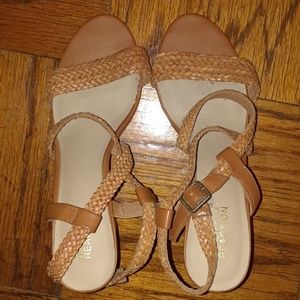 Kenneth Cole Sandals